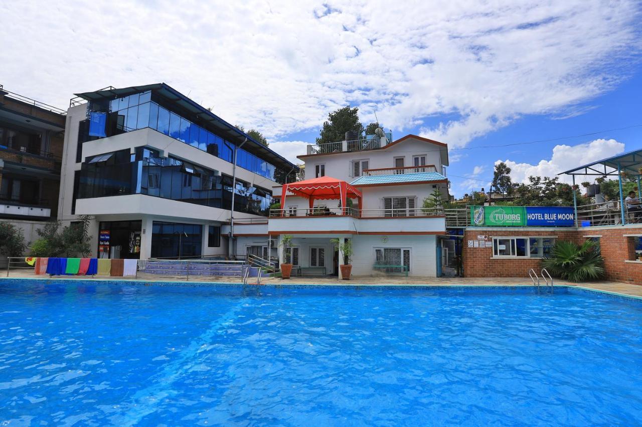 Oyo 591 Hotel Blue Moon Dharampur Kültér fotó